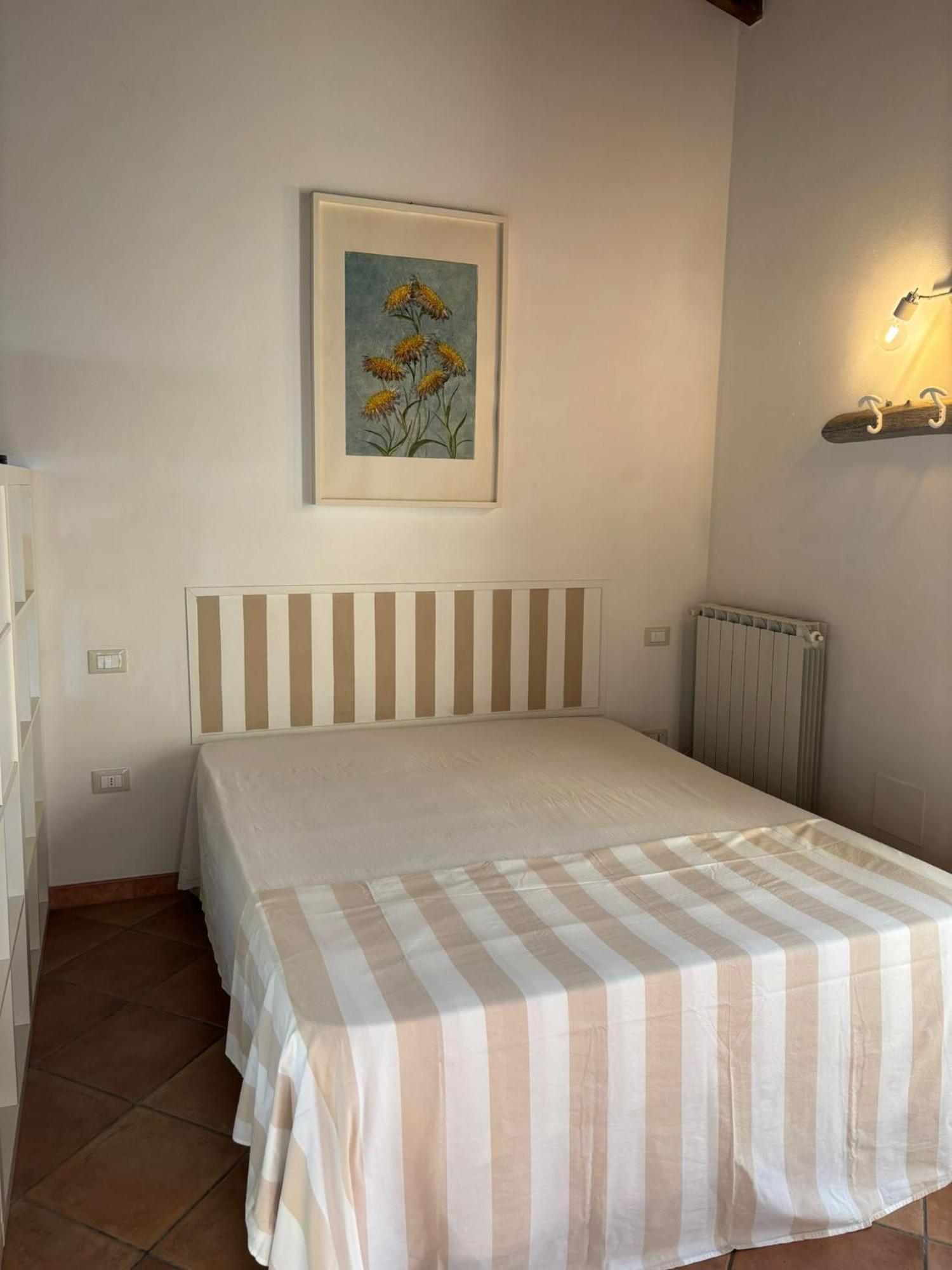 Casa "Ale" Con Piscina Comune E Bellissimo Giardino A 5 Minuti Dal Mare Cecina (Livorno) Exteriör bild